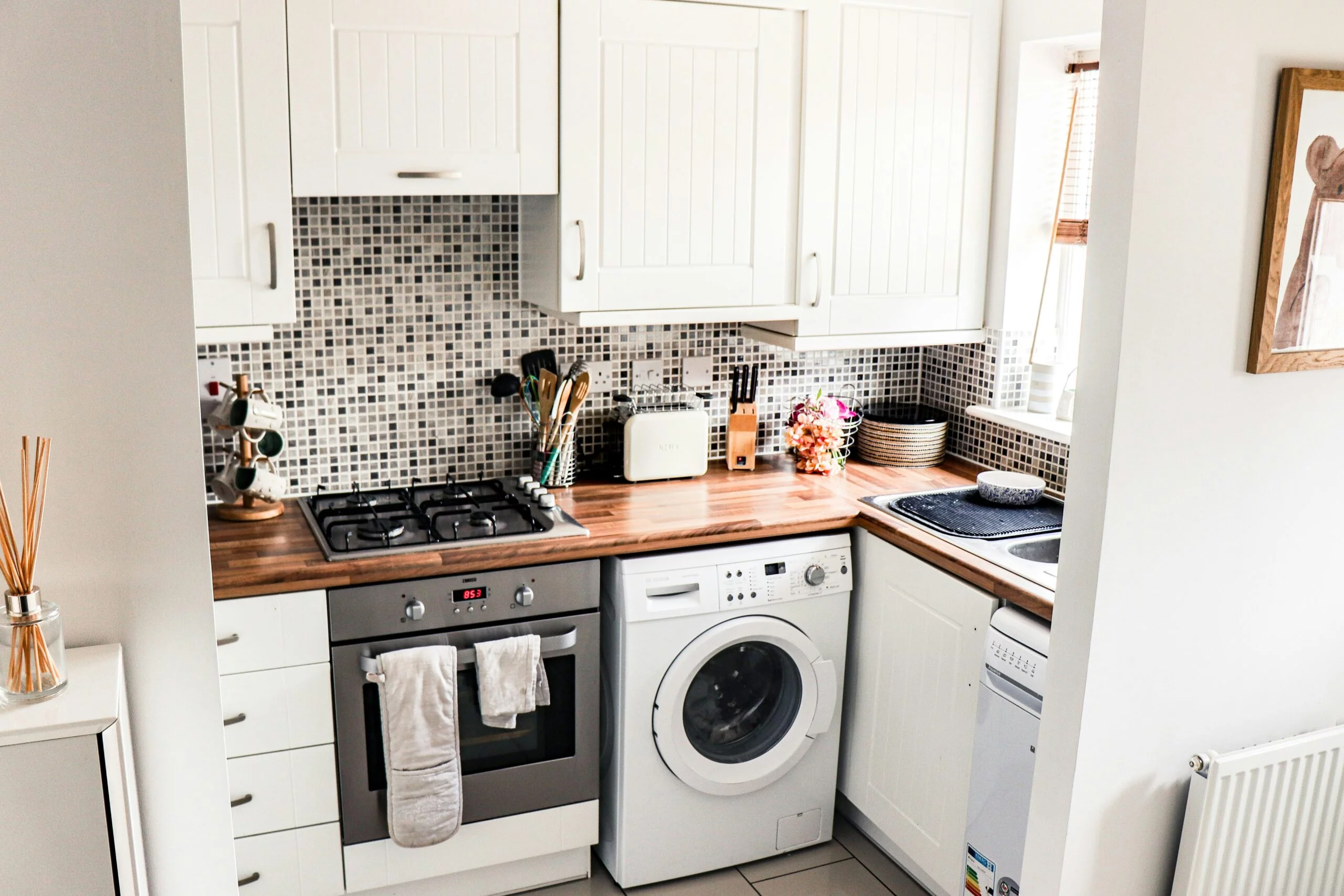 Maximizing Small Kitchen Spaces