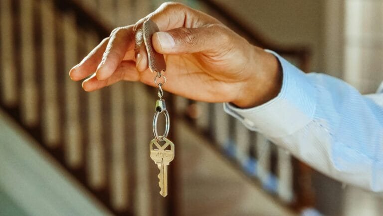 10 Franchise Opportunities to Consider if Property is Your Passion