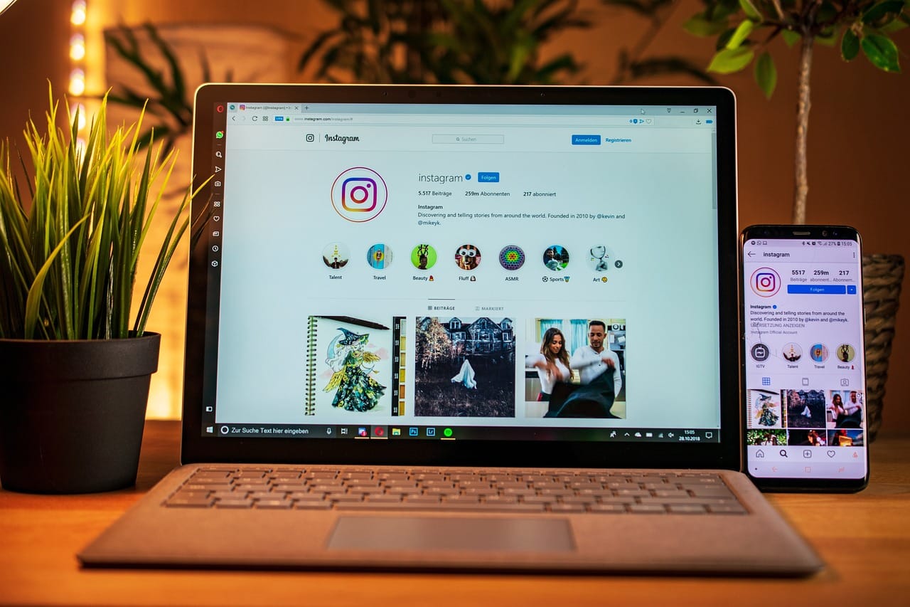 How Insanony Redefines Anonymous Instagram Story Viewing