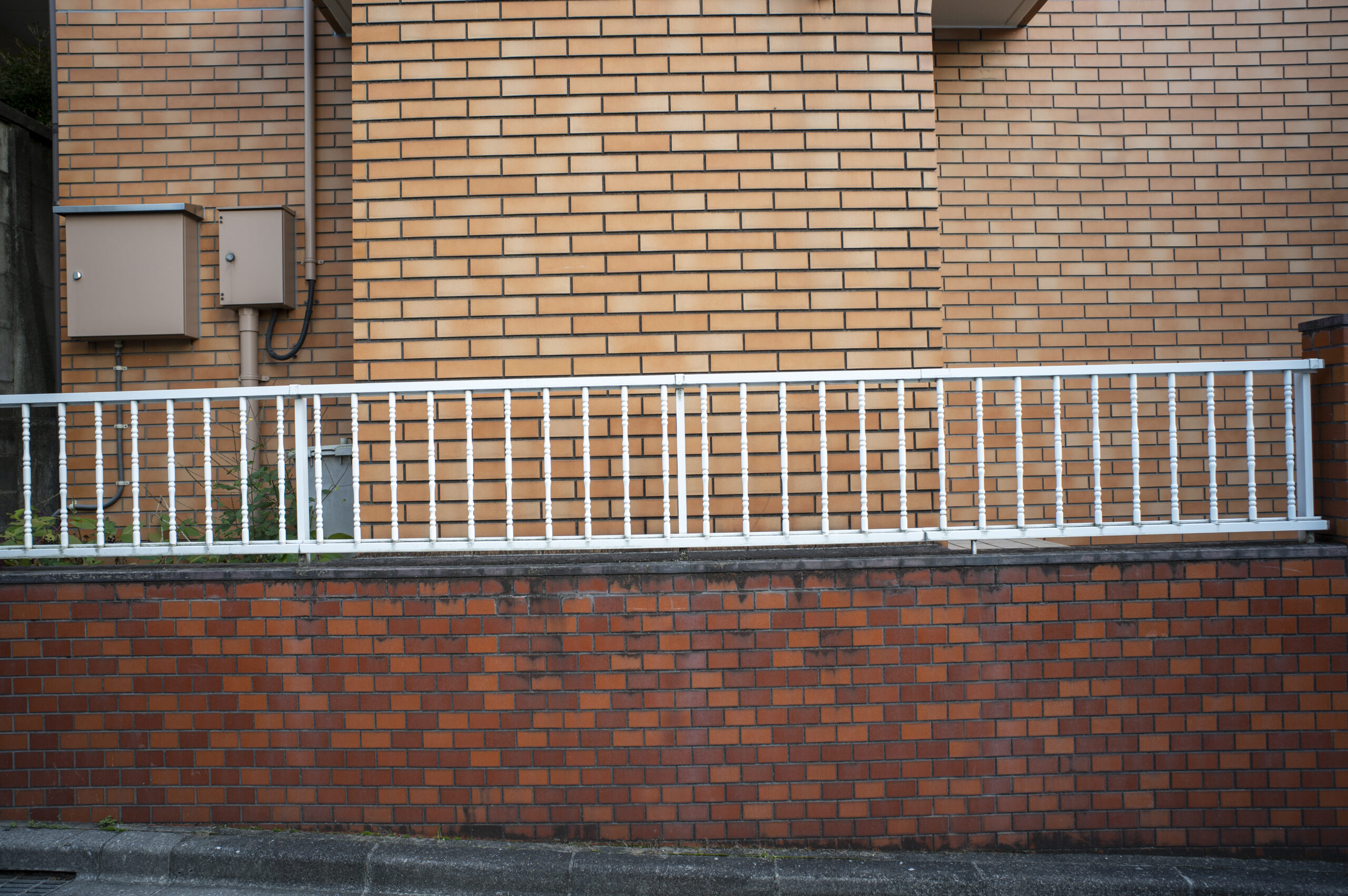 From Ordinary to Extraordinary: How Custom Metal Railings Can Elevate Your Home’s Interior Design