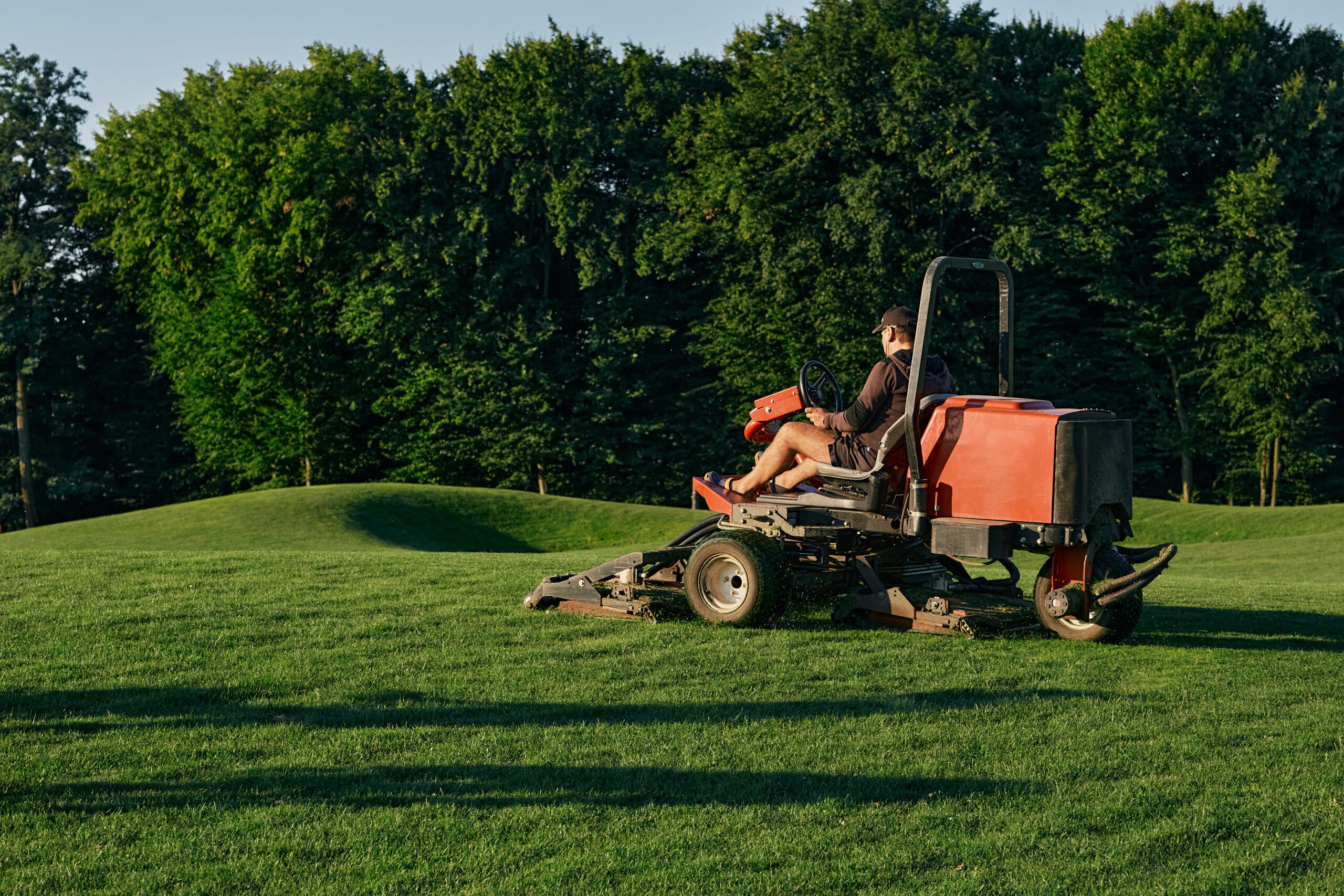 Reliable Lawn Mowing Service in Kansas City & Liberty, MO