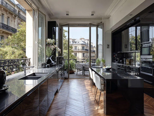 Fear the Dark How to Keep Black Kitchen Cabinets Bright and Airy